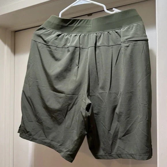 Lululemon Shorts - Picture 3 of 4